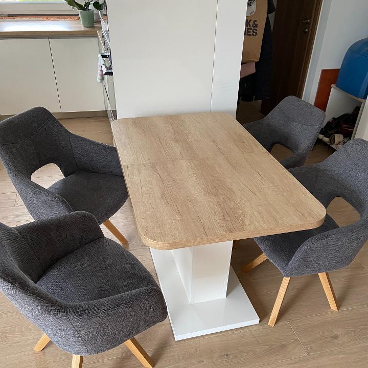 B�v�thet� konyhaasztal