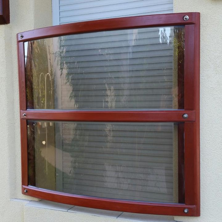 �ves francia korl�t